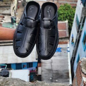 Genuine Sacchi Leather Code: 36B